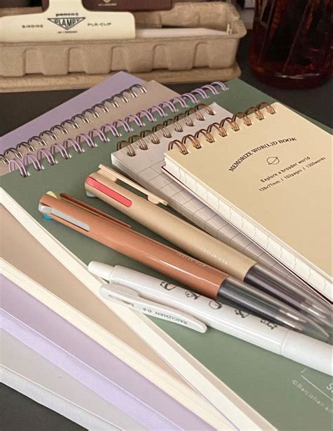 Planners: Daily, Weekly, & Monthly Planners from Japan .